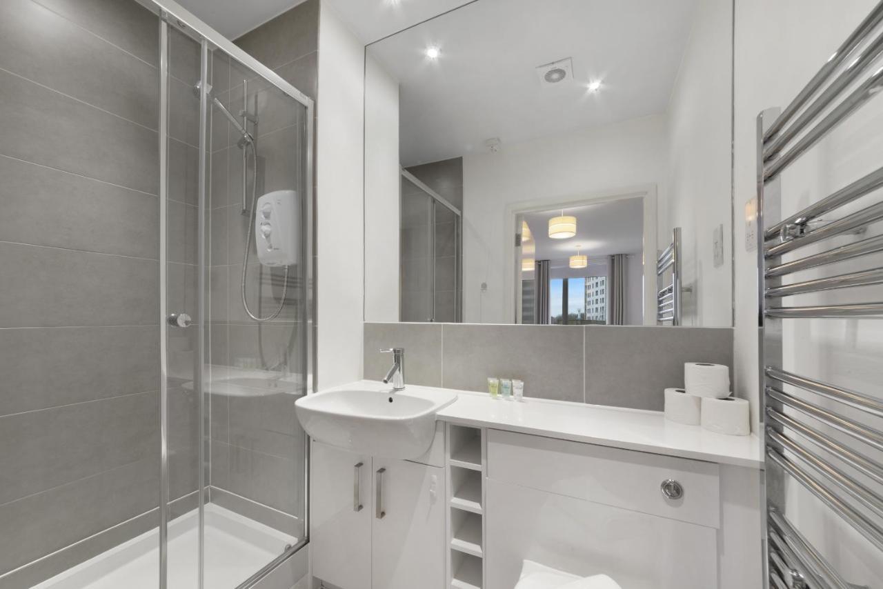 K Suites - Town Centre Hatfield 햇필드 외부 사진